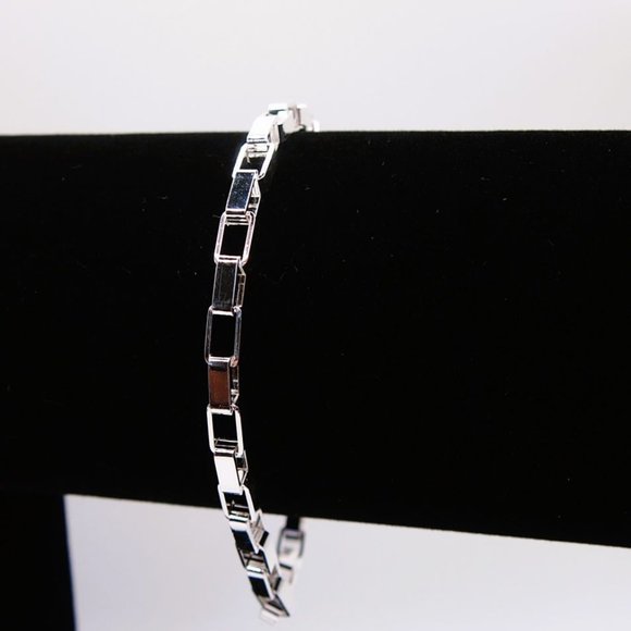 Stunning 4mm Wide Long Box Bracelet Stamped .925 Solid Sterling Silver - Picture 8 of 10
